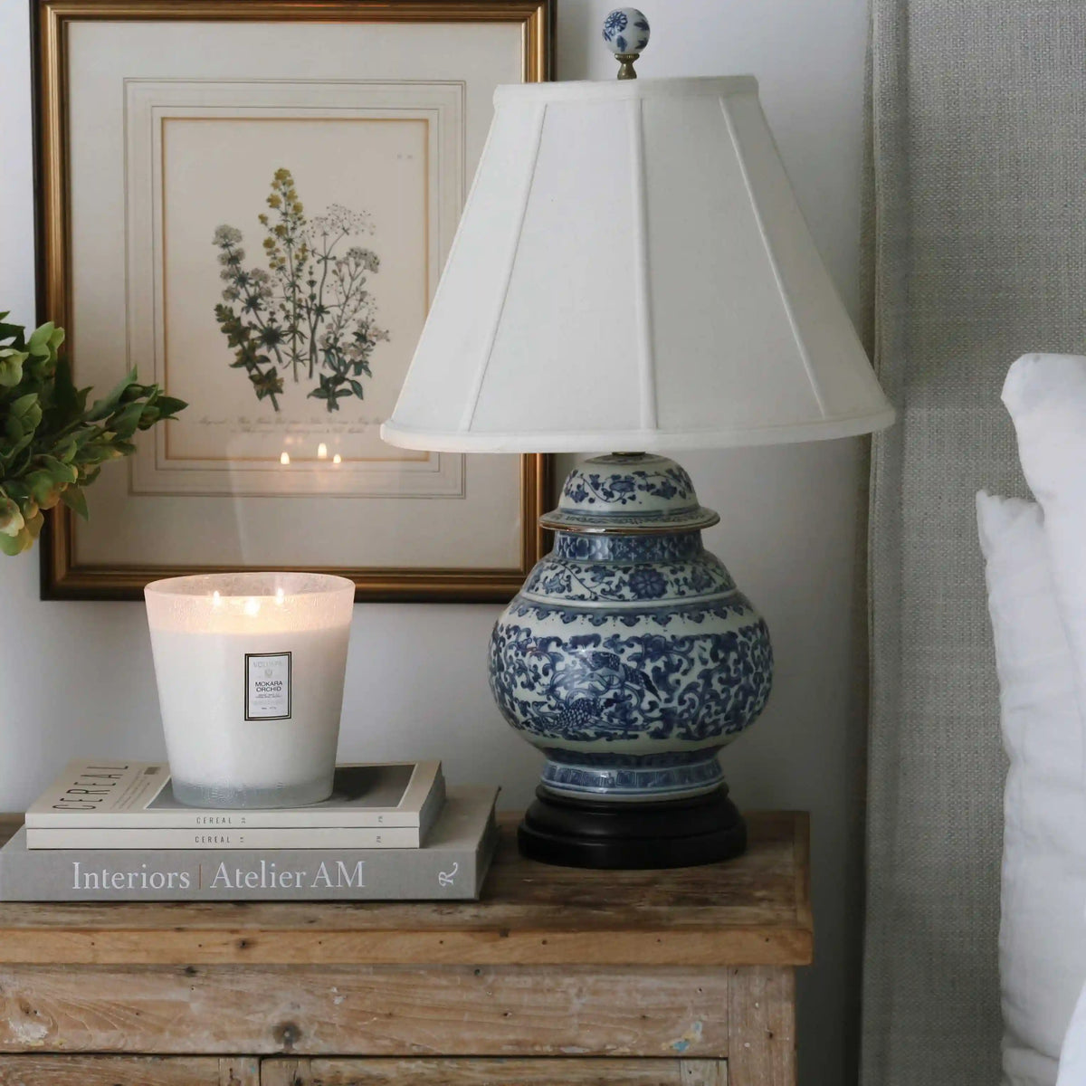 Mokara Orchid - 3 Wick Hearth Candle
